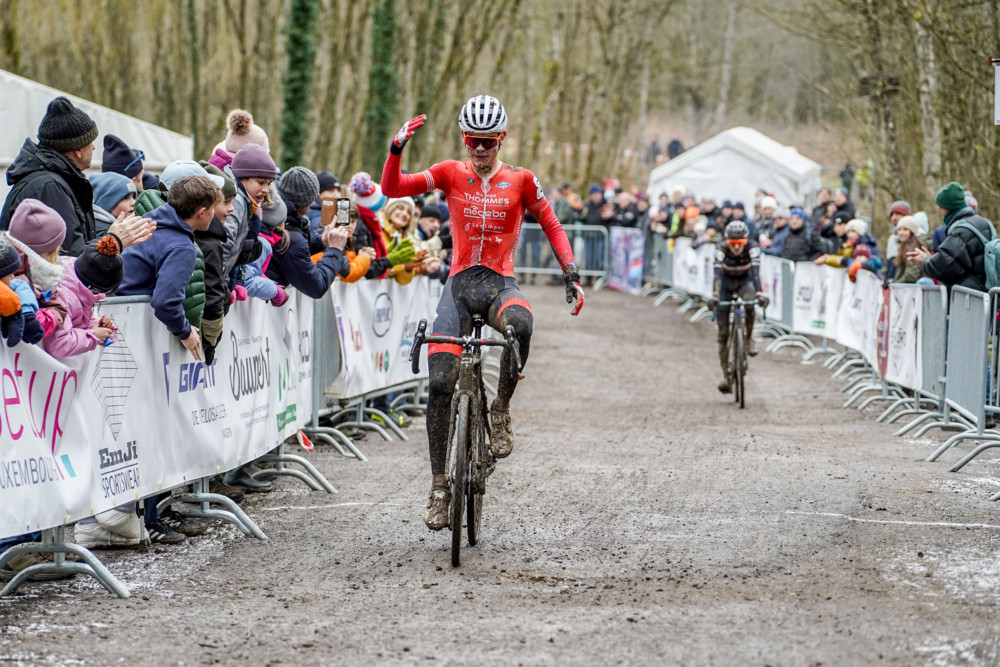 Cyclocross-Landesmeisterschaft / Junioren: Flammang-Lies siegt nach dramatischer Schlussrunde