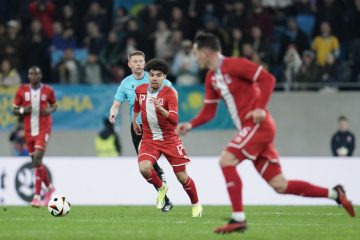 Fußball / Augsburger U23 und Schalker U19: Aiman und Bilal Dardari haben neue Verträge unterschrieben