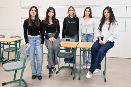 Klimawandel / Tschüss Alufolie! Fünf Schülerinnen aus Luxemburg produzieren nachhaltigen Ersatz