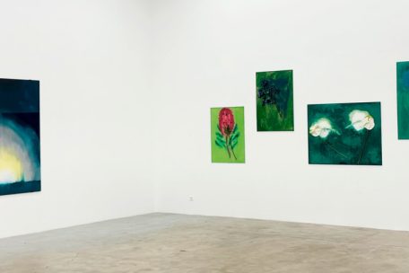 Kunstecke / Gloria Friedmann bei Ceysso & Bénétière: Authentische Kunst im Dialog