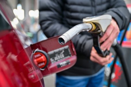 Spritpreise / Nach Preisanstieg beim Diesel werden am Donnerstag nun auch beide Benzinsorten teurer
