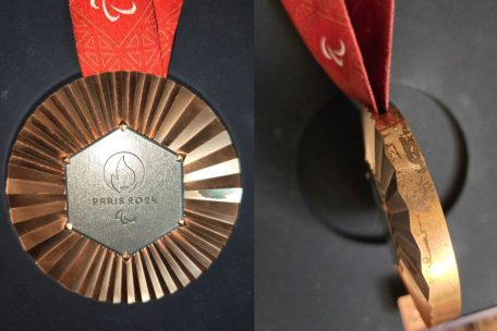 Olympia / Unmut über Medaillen: Auch an der von Tom Habscheid ist der Lack schon ab