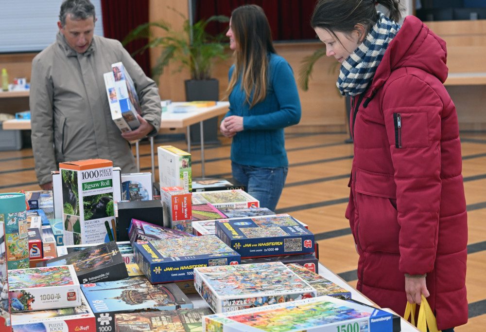 Bildergalerie / Puzzle-Tauschbörse in Strassen: Ein Paradies für Puzzle-Fans