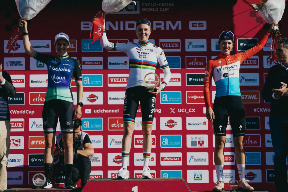 Cyclocross / Weltcup-Rennen in Benidorm: Schreiber steigt wieder aufs Podium