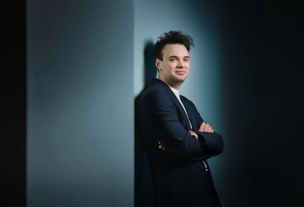 Interview mit Martin Rajna / „Vielleicht ist der Klang eines Orchesters das Wichtigste überhaupt“, sagt der neue Chefdirigent des Luxembourg Philharmonic