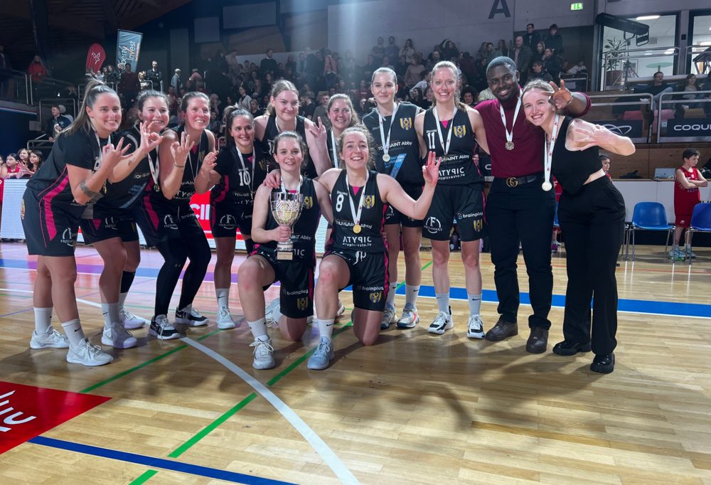 Basketball / Schreiner-Zwillinge wiedervereint zum Merscher „Three-peat“
