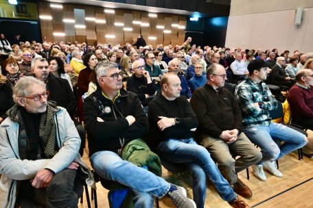 Die Bürger der Gemeinde Bettemburg stellten gestern Abend eine Menge detaillierter Fragen