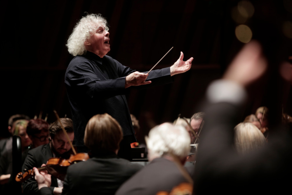 Alain spannt den Bogen / Dirigentenprominenz: Rattle und Dudamel im Doppelpack in der Philharmonie