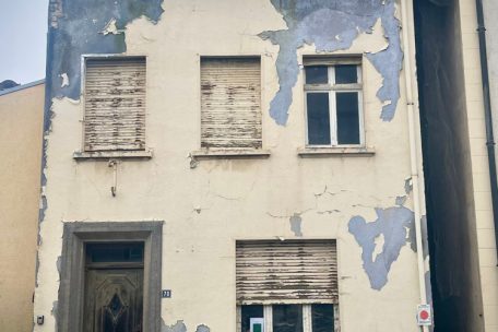 Renovierung / Altes Haus, neues Leben: Hier soll in Remerschen eine Weinbar entstehen