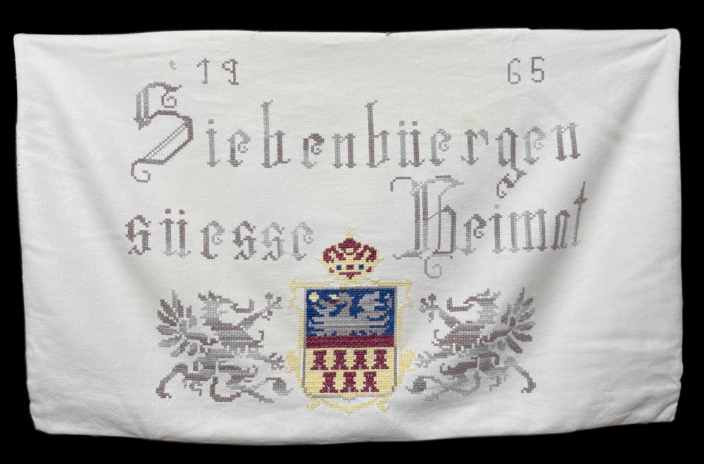 L’histoire du temps présent / Siebenbürgisch-sächsische Kunst auf der Viandener Burg: Wieder einmal der Urheimatmythos