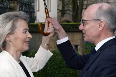 Vor ihrem Termin beim EuGH hatte die EU-Kommissionspräsidentin Ursula von der Leyen ein Gespräch mit dem luxemburgischen Premierminister Luc Frieden
