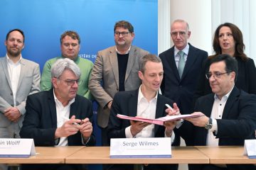 Öffentlicher Dienst / Einigung bei Gehälterabkommen: Plus von zwei Prozent für 2025 und 0,5 Prozent Aufschlag für 2026