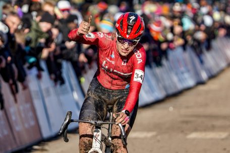 Cyclocross-WM / Schreiber in den Geschichtsbüchern: Luxemburgerin wird Zweite beim Espoirs-Rennen in Liévin 