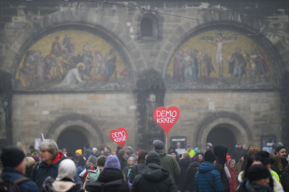 Leserforum / Deutsche Staatsgläubigkeit und deren Fallstricke