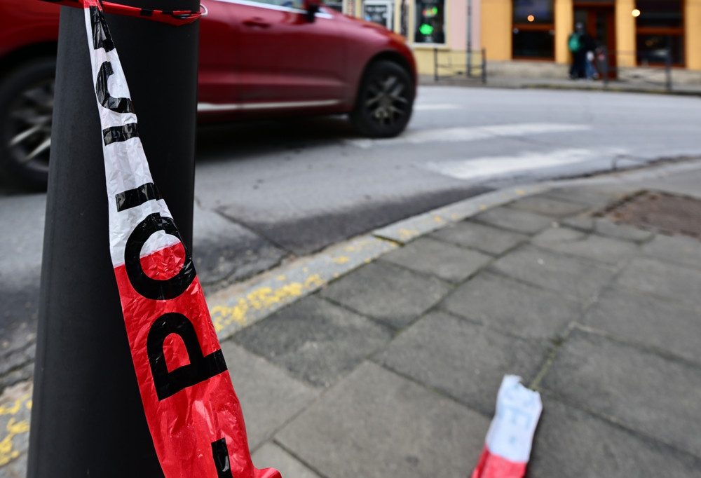 „In Höhe des Zebrastreifens“ / 85-jähriger Fußgänger wird in Remich von Lkw erfasst und stirbt