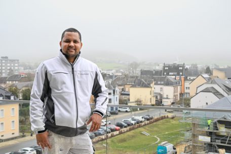 Editorial / Das migrantische Paradoxon – von den Widersprüchen in einer Debatte