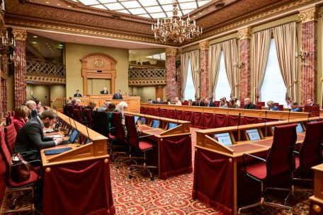 Mobbing im öffentlichen Dienst / Mehr Prävention, mehr Weiterbildung, aber keine neue Struktur