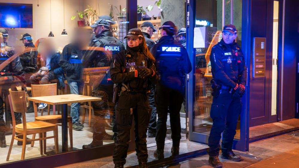 Ettelbrück / Razzia in Gaststätten: Polizei findet Waffen, Drogen und unhygienische Zustände