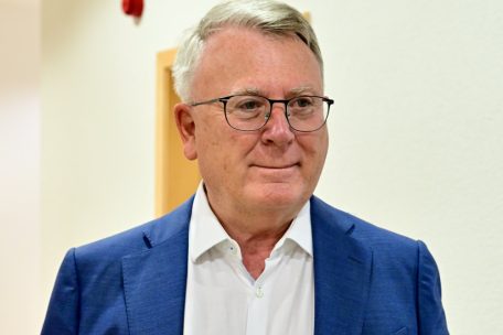 Nicolas Schmit est un ancien ministre et ancien commissaire<br />
européen