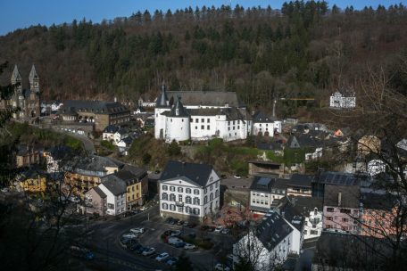 In den Straßen rund um das Clerfer Schloss und die Abtei wird am 22. März gefeiert