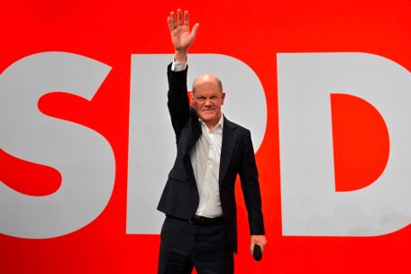 Noch-Bundeskanzler Olaf Scholz (SPD) im Willy-Brandt-Haus