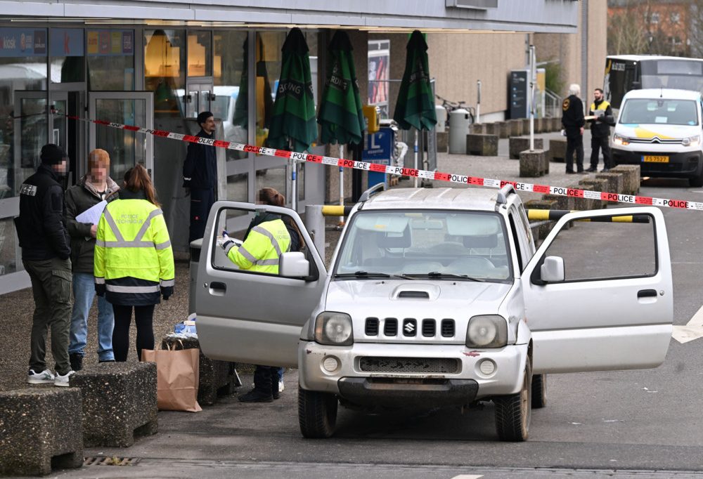 Versuchte Automaten-Sprengung in Kayl / Tatverdächtiger von Auto erfasst – Zwei Personen weiterhin auf der Flucht