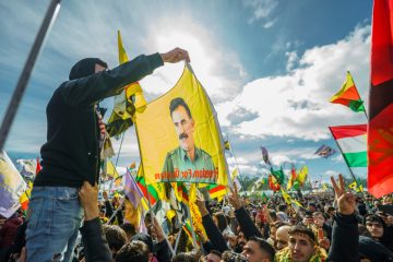 Türkei / Inhaftierter Kurdenführer Öcalan verkündet Auflösung der PKK