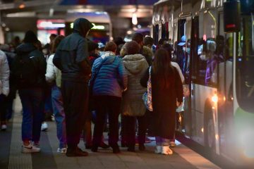 Editorial / Auch wer mitten in der Nacht unterwegs ist, muss vom öffentlichen Verkehr profitieren dürfen