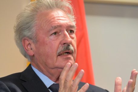 Trump und Vance / „Da sitzen zwei Mafiosi“: Ex-Außenminister Asselborn äußert sich zu Eklat im Weißen Haus