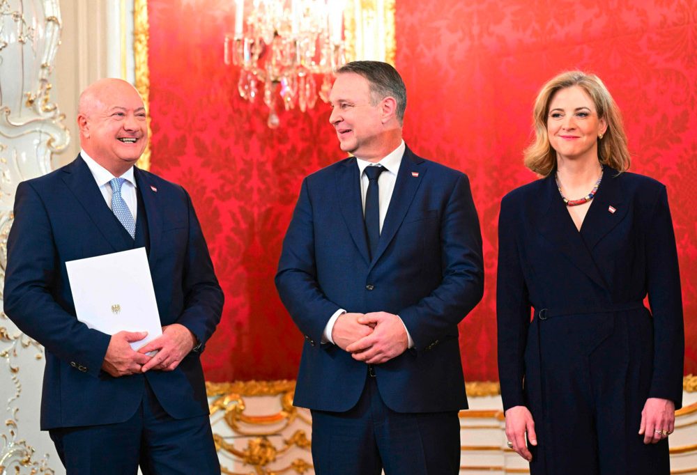 Österreich / Austro-Ampel mit hohem Konfliktpotenzial in Herkulesaufgabe gestartet