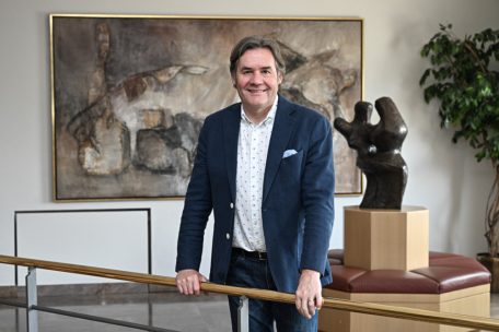 Hesperingen / Marc Lies: „Den Här De Ron labert a faselt eppes wat op keng Kouhaut méi geet“