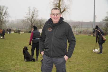 Tiere / Mit artgerechtem Training ununterbrochenes Bellen beim Hund korrigieren