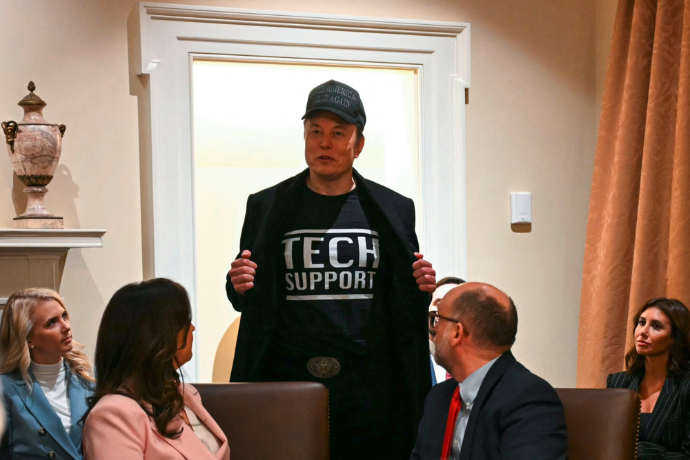 Social-Media-Plattform / Musk meldet „massive Cyberattacke“ auf Onlinedienst X