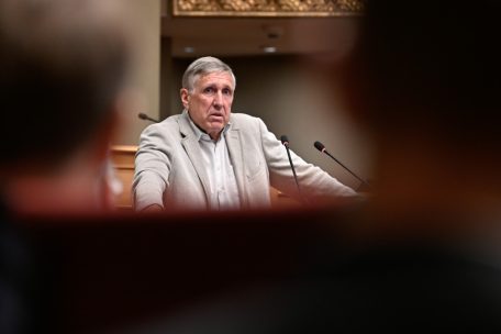 Sicherheitspolitik / Ex-Verteidigungsminister Bausch fordert europäische Lösung für Verteidigung