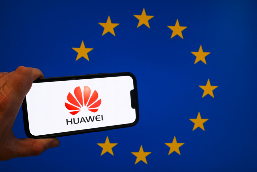 Bestechung für Huawei?  / Neuer Korruptionsverdacht im EU-Parlament – mehrere Verdächtige vorläufig festgenommen