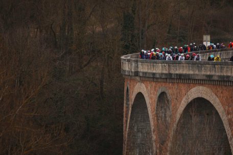 Radsport / Paris-Nice: Vingegaard stürzt und verliert Gesamtführung