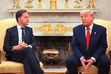 Forum von Robert Goebbels / Klinisch tote NATO, zu erpressbare EU: Zur Selbstbehauptung benötigen die Europäer eine Koalition der Willigen