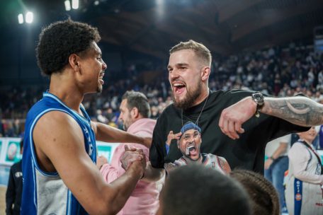 Glückwünsche gab es für Denilson Ramos auch von Ben Kovac