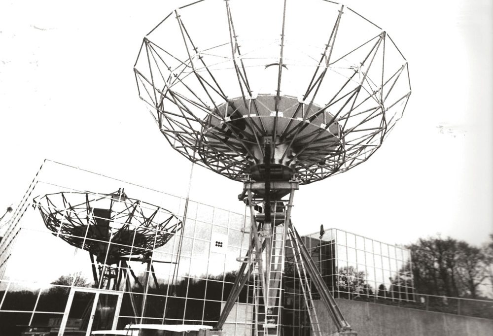 Gespräch mit Buchautor / Die bewegte Entstehungsgeschichte des Luxemburger Satellitenbetreibers SES