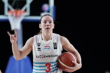 Auslands-Basketball / Anne Simon überzeugt weiter