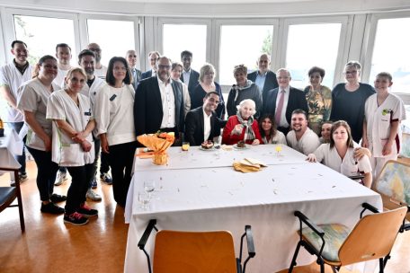 Geburtstagsfeier im Schifflinger Pflegeheim: Am Montag wurde Mayou Delrez 100 Jahre jung