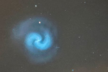 Ufo-Alarm über Luxemburg? / Raketentreibstoff zauberte Spiralwirbel in den Abendhimmel
