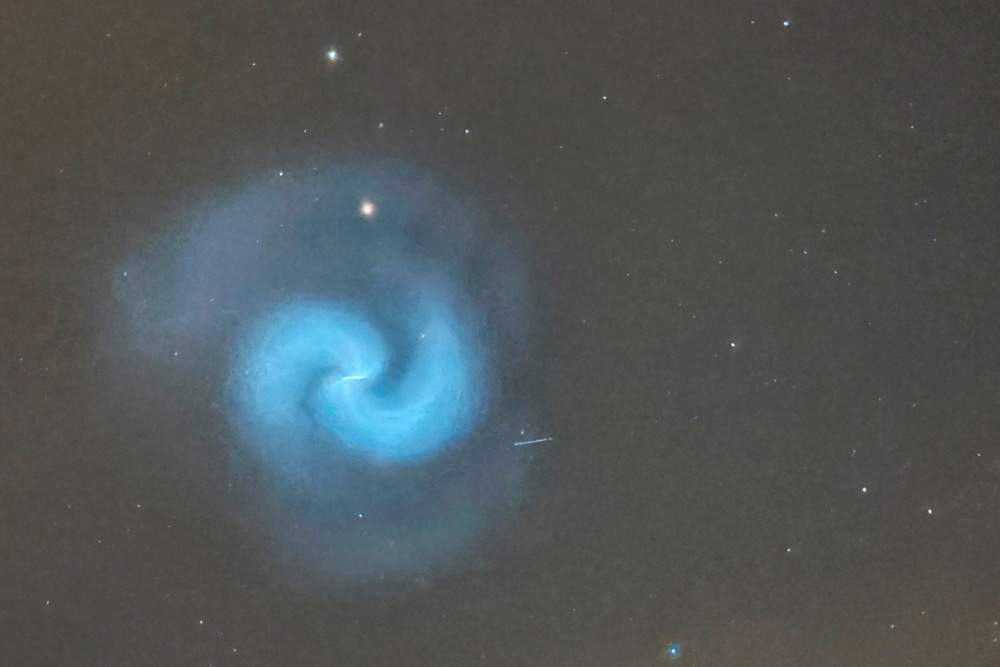 Ufo-Alarm über Luxemburg? / Raketentreibstoff zauberte Spiralwirbel in den Abendhimmel