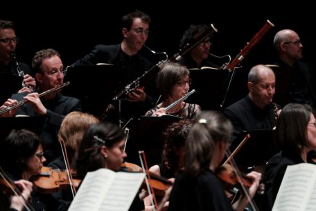 Alain spannt den Bogen / Konzertwoche im Überblick: Tschaikowsky und Mozarts „Le Nozze di Figaro“