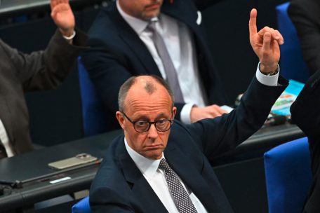 Deutschland / Koalitionsgespräche erreichen Führungsebene – Parteichefs dämpfen Erwartungen