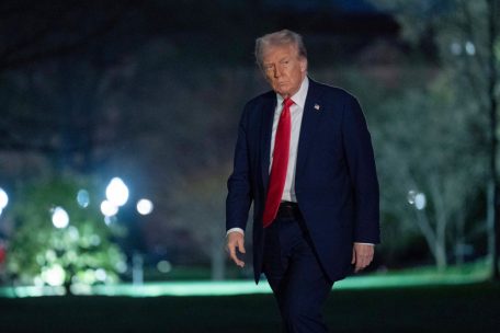 Ukraine-Krieg / Trump echauffiert sich über Selenskyj und Putin