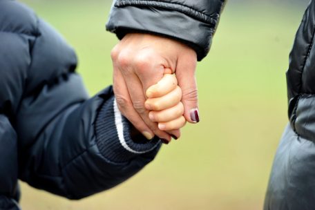 Luxemburg / Willkommen im 21. Jahrhundert: Chamber legalisiert Adoption durch Alleinerziehende