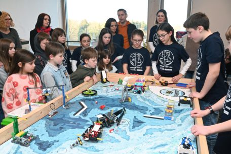 Esch / Wie sich Grundschüler der Wobréckenschule mit Lego für die Ozeane einsetzen 
