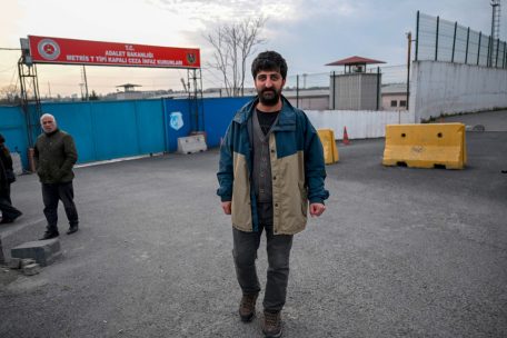 Türkei / Mit Gesichtserkennung und gedrosseltem Internet gegen die Opposition