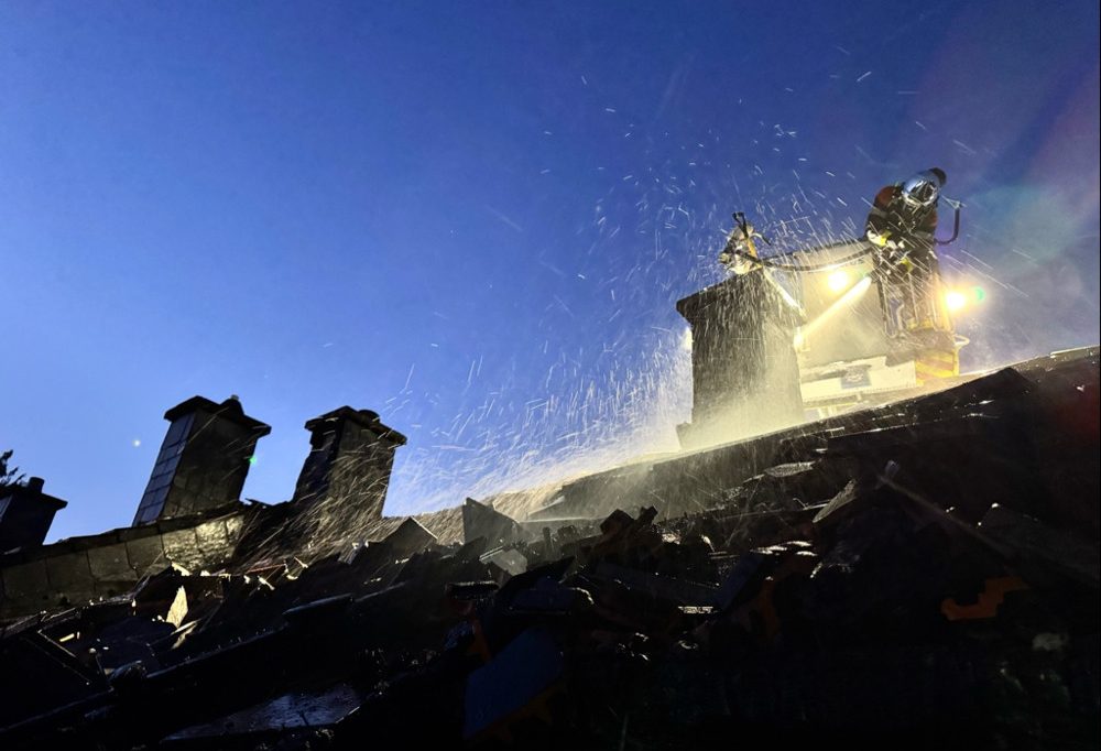 Einsatz unter schweren Bedingungen / Haus nach Brand in Wiltz unbewohnbar – niemand wurde verletzt